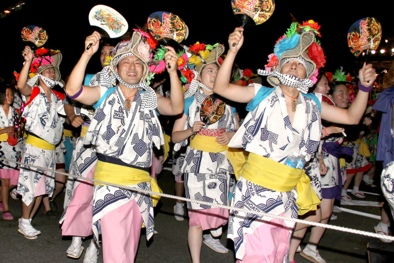 Hasil gambar untuk aomori nebuta matsuri