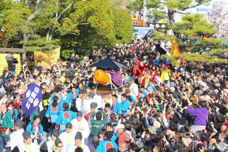 151 Re1 2 Honen Matsuri Tagata Shrine