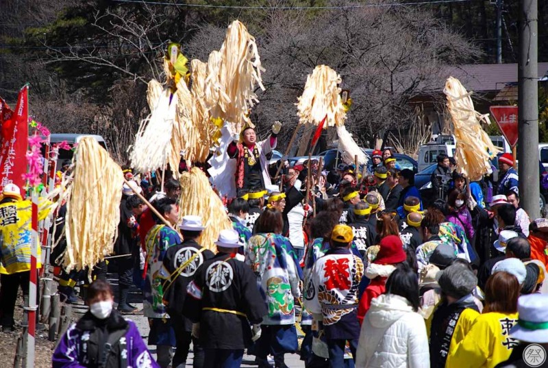 信濃國二之宮小野御柱祭| 以訪日外國遊客為對象，提供日本祭典情報！